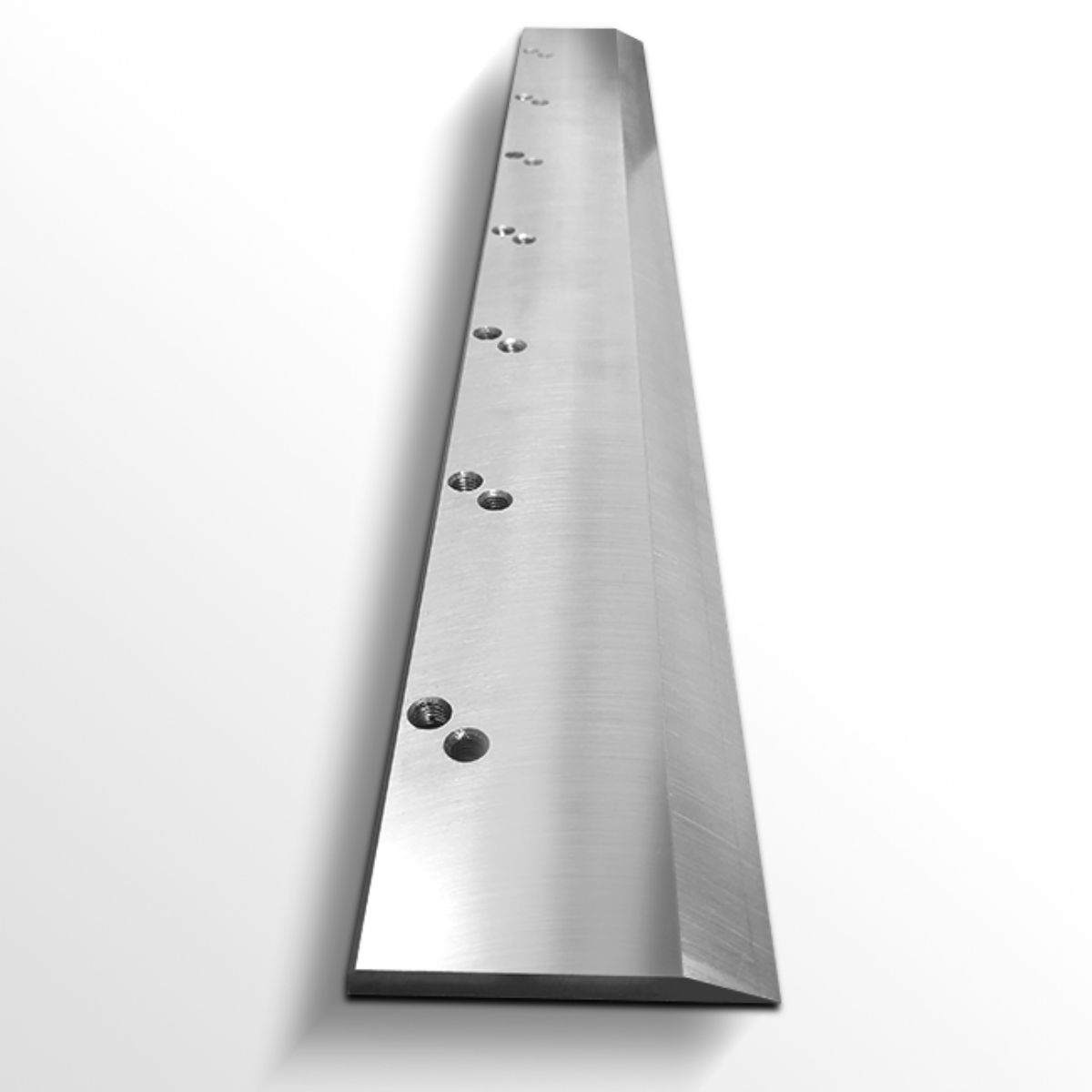 1. Pemotongan Presisi Tinggi